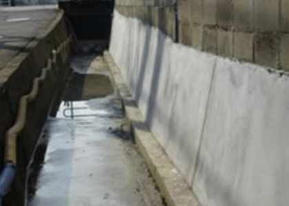 メッシュ工法とノンメッシュ工法の2種類を準備